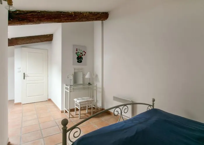 Hébergement de vacances 18th Century 2-bed House Sleeps 6