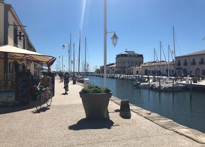 18th Century 2-bed House Sleeps 6 Hébergement de vacances Marseillan (Herault)
